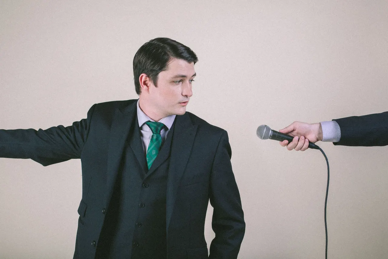 The Top 5 Magicians in St. Louis - Josh Weidner